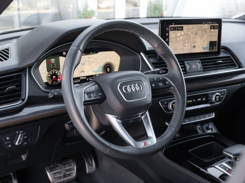 Certified 2022 Audi SQ5 Premium Plus w/ Premium Plus Package image 11