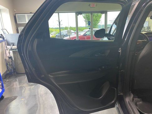 Used 2021 Chevrolet TrailBlazer LT w/ Sun and Liftgate Package AWD/4WD image 13