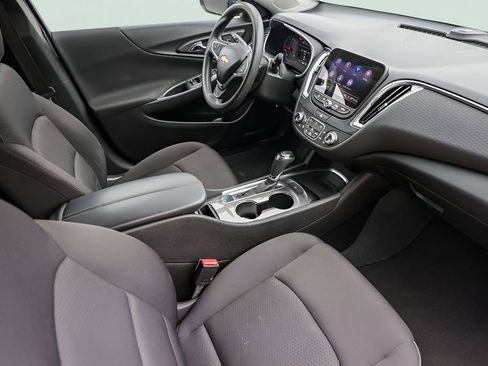 Used 2019 Chevrolet Malibu LT FWD image 30