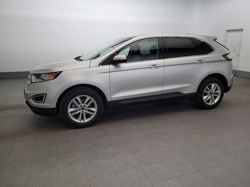 Used 2016 Ford Edge SEL w/ Equipment Group 201A image 2