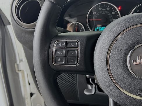Used 2016 Jeep Wrangler Unlimited Sport w/ Connectivity Group AWD/4WD image 19