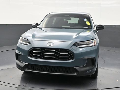 Used 2023 Honda HR-V Sport image 8