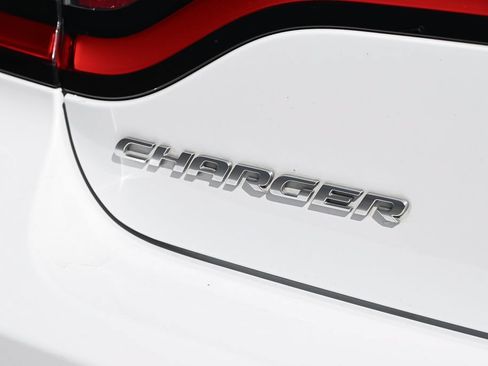 Used 2019 Dodge Charger GT RWD image 13