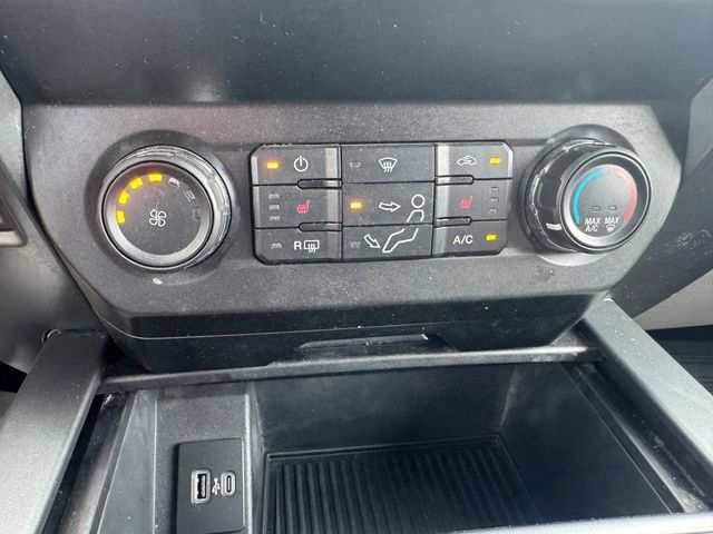 Used 2021 Ford F450 XLT w/ XLT Premium Package AWD/4WD image 36