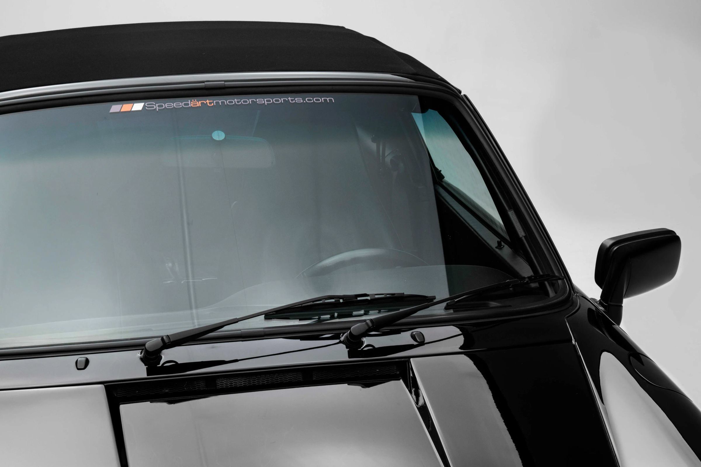 Used 1987 Porsche 911 Carrera RWD image 31