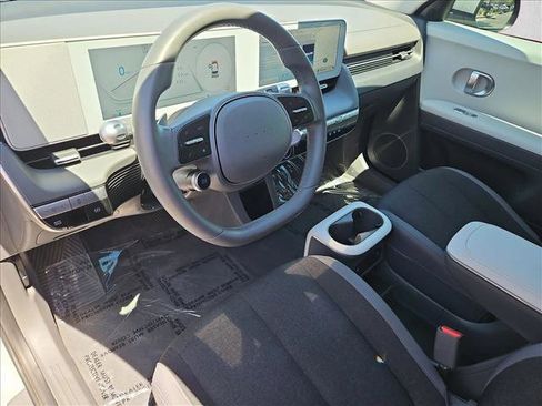 Certified 2023 Hyundai Ioniq 5 SE RWD image 12