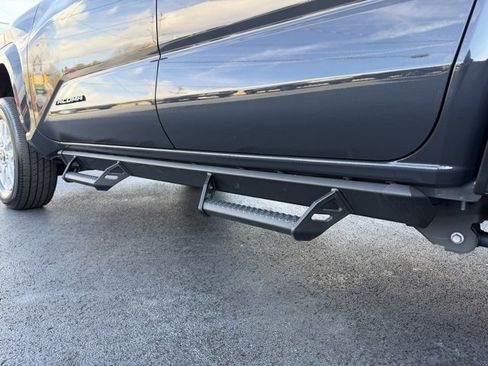 Used 2024 Toyota Tacoma SR5 image 15