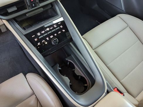 Used 2024 Porsche Macan 4 Electric image 14