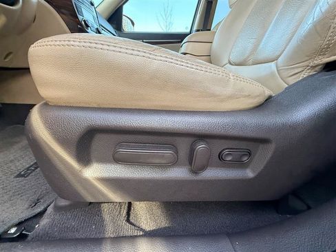 Used 2012 Hyundai Santa Fe Limited AWD/4WD image 19