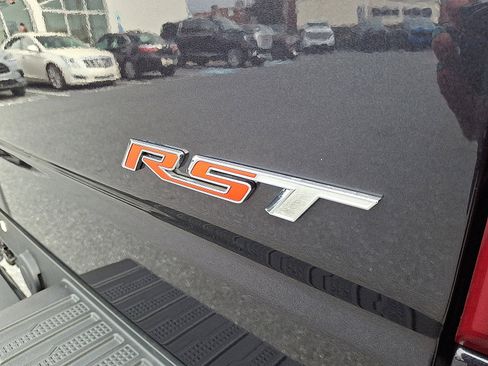 Certified 2024 Chevrolet Silverado 1500 RST image 29