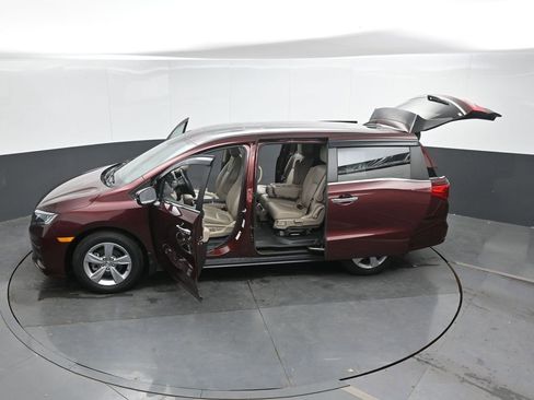 Used 2019 Honda Odyssey EX-L image 44