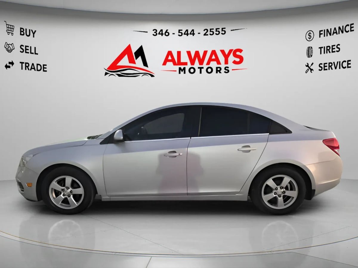 Used 2015 Chevrolet Cruze LT FWD image 24