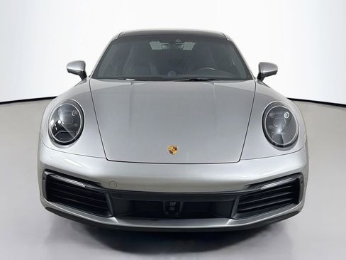 Used 2024 Porsche 911 Carrera w/ Premium Package RWD image 2