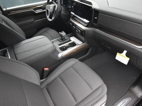 New 2026 Chevrolet Silverado 1500 LT w/ Z71 Off-Road Package AWD/4WD image 11
