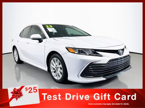 Used 2023 Toyota Camry LE FWD image 1