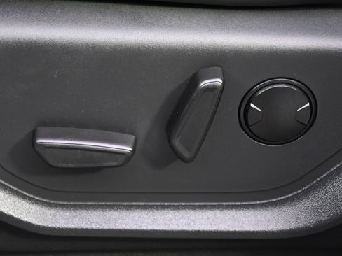 Used 2023 Ford Expedition Max XLT AWD/4WD image 14
