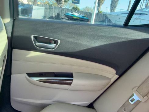 Used 2019 Acura TLX FWD image 34