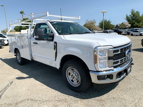 New 2025 Ford F350 XL w/ XL Chrome Package image 2