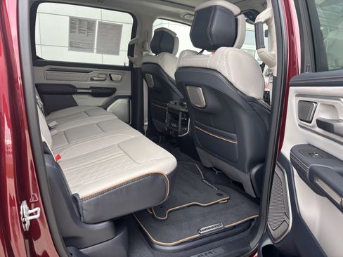 Certified 2025 RAM 1500 Tungsten w/ Bed Utility Group image 18