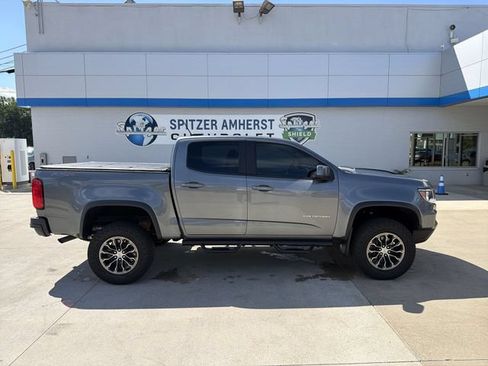 Used 2022 Chevrolet Colorado ZR2 AWD/4WD image 11