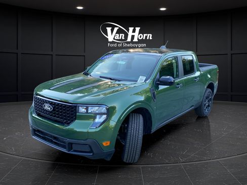 New 2025 Ford Maverick XLT w/ XLT Luxury Package AWD/4WD image 3