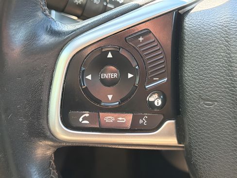 Used 2018 Honda Civic EX-T image 6