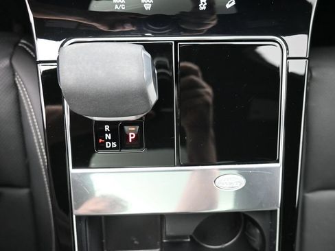Used 2023 Land Rover Range Rover Velar R-Dynamic S AWD/4WD image 19