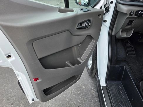 Used 2024 Ford Transit 350 XLT image 24
