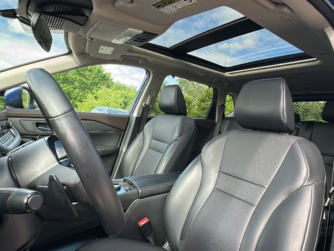 Certified 2023 Nissan Rogue SV w/ SV Premium B Package AWD/4WD image 12