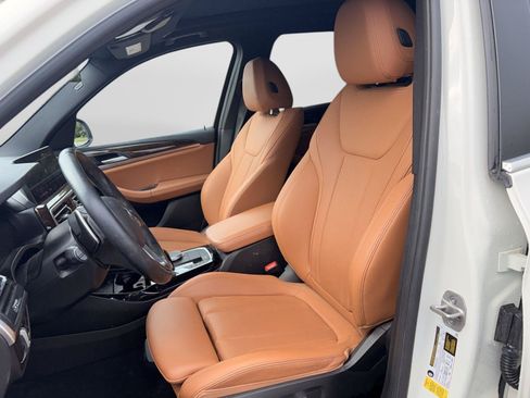 Used 2019 BMW X1 sDrive28i w/ Convenience Package FWD image 9