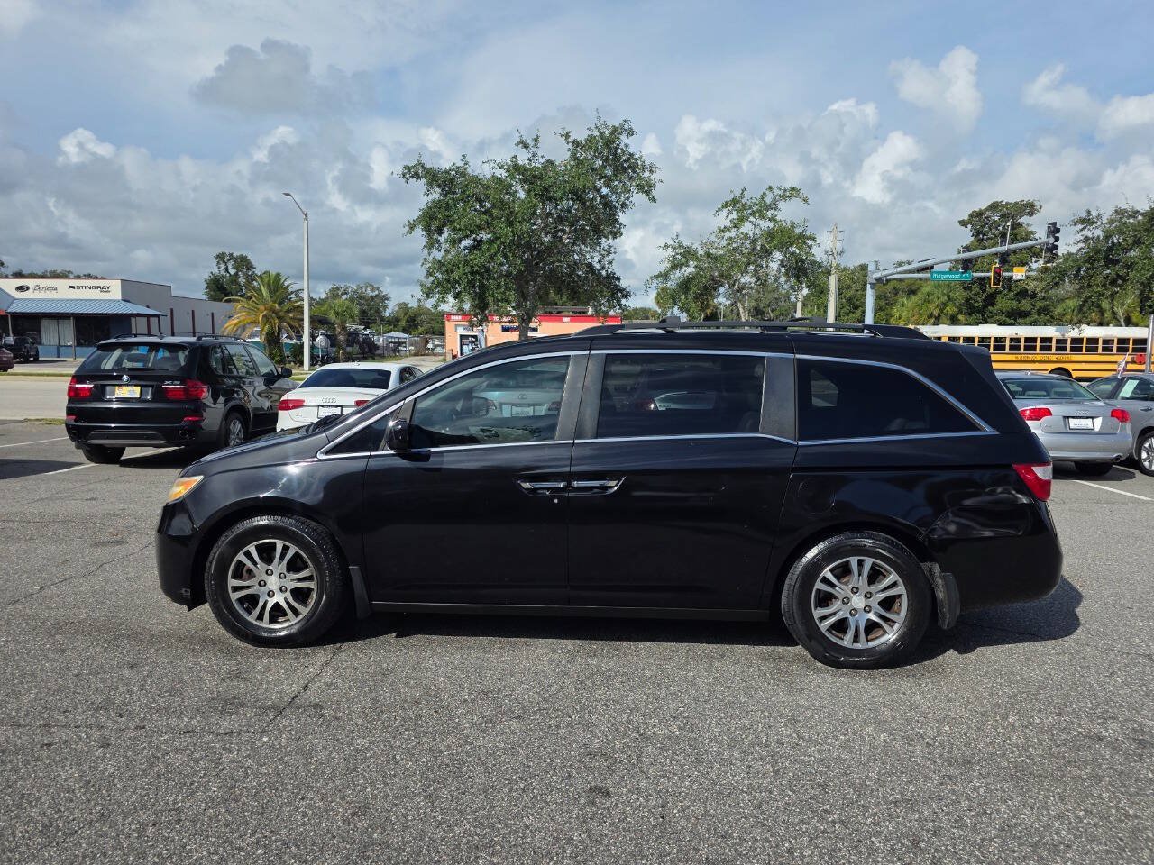 Used 2011 Honda Odyssey EX-L image 7