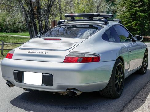 Used 2001 Porsche 911 Carrera 4 AWD/4WD image 8