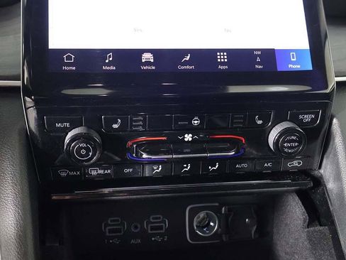 Used 2023 Jeep Grand Cherokee L Limited image 51