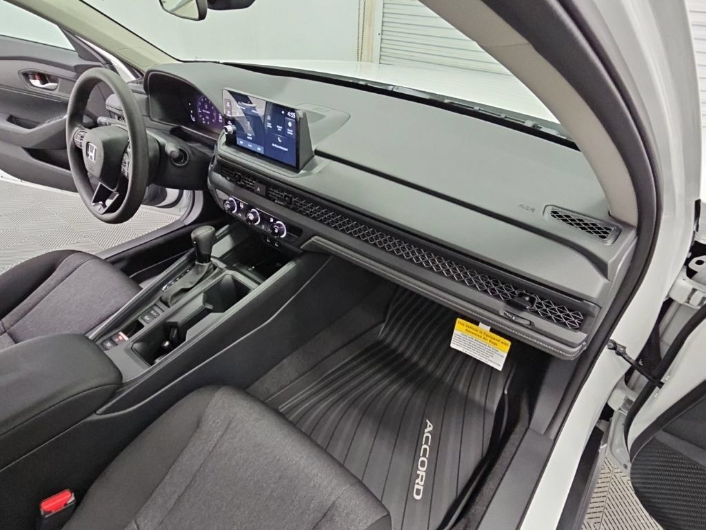 New 2026 Honda Accord LX image 34