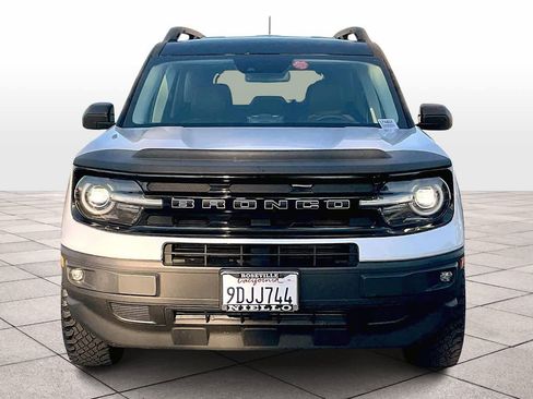 Used 2022 Ford Bronco Sport Outer Banks w/ Tech Package image 3