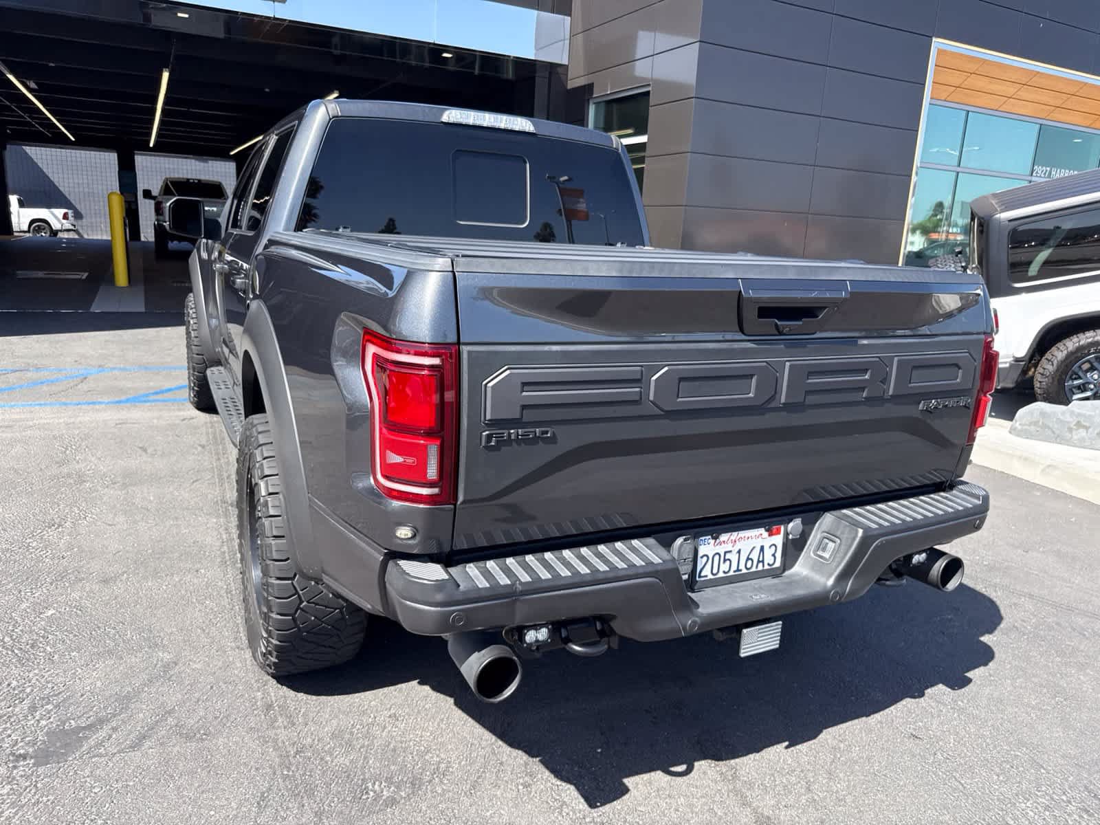 Used 2020 Ford F150 Raptor w/ Equipment Group 802A Luxury AWD/4WD image 16