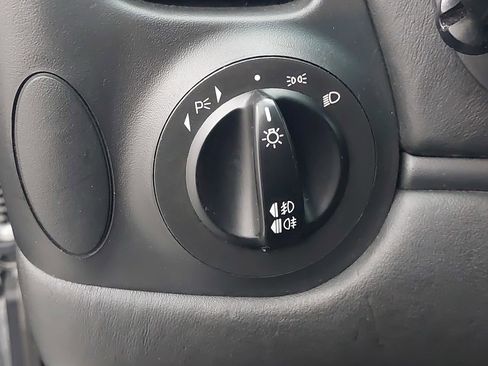 Used 2004 Porsche 911 Carrera 4S image 19