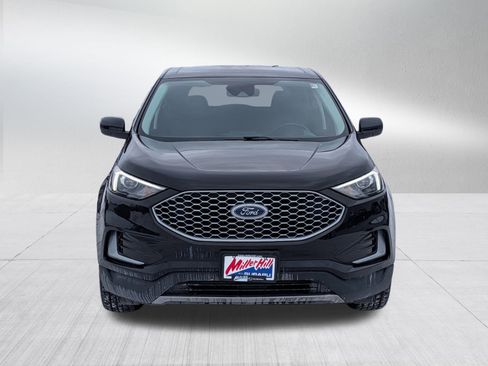 Used 2023 Ford Edge SEL image 2