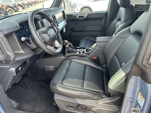 New 2025 Ford Bronco Badlands AWD/4WD image 10