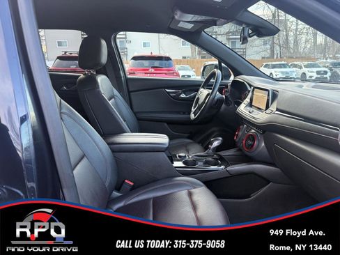 Used 2021 Chevrolet Blazer RS w/ Enhanced Convenience Package image 30