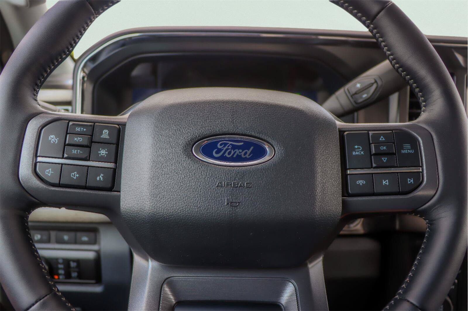 Certified 2024 Ford F250 Lariat w/ Lariat Ultimate Package AWD/4WD image 10
