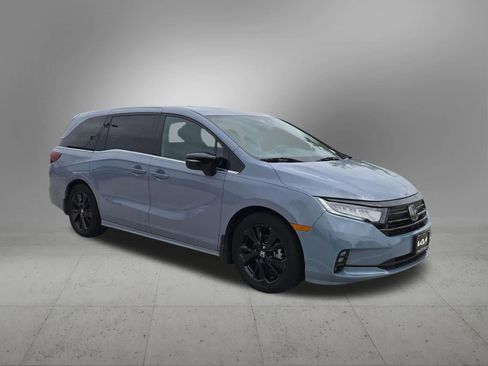 Used 2023 Honda Odyssey Sport image 8