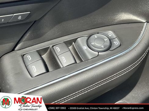 Used 2023 Buick Envision Avenir AWD/4WD image 16