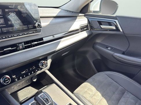Used 2024 Mitsubishi Outlander SE image 20