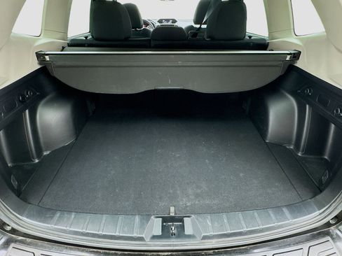 Used 2021 Subaru Forester Premium image 18