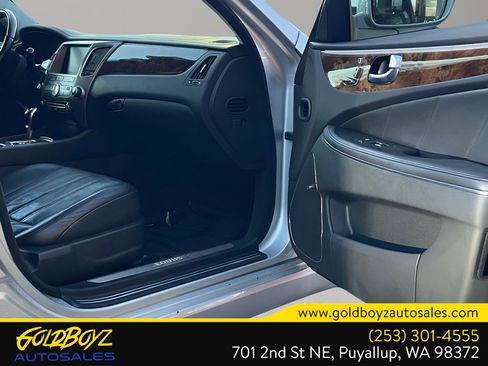 Used 2011 Hyundai Equus Signature image 17