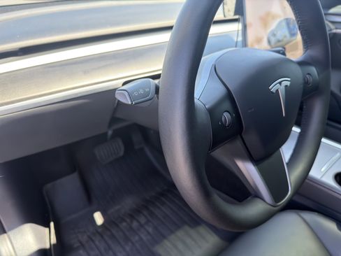 Used 2022 Tesla Model 3 Long Range image 25