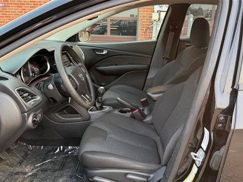 Used 2014 Dodge Dart SE w/ Convenience Group FWD image 10