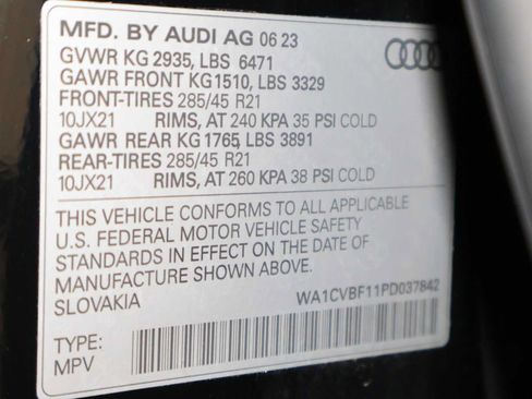 Used 2023 Audi Q8 Prestige w/ Prestige Package AWD/4WD image 42