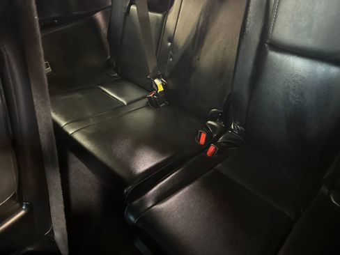 Used 2016 Toyota Highlander XLE image 16